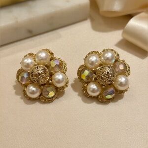 Vintage Gold Tone Faux Pearl AB Bead Cluster Filigree Ball Clip on Earrings